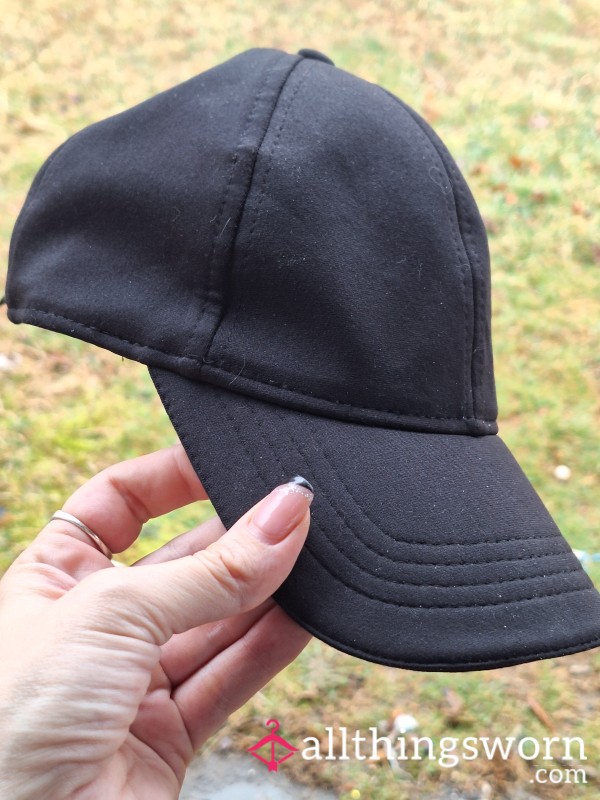 🖤 Plain Black Hat