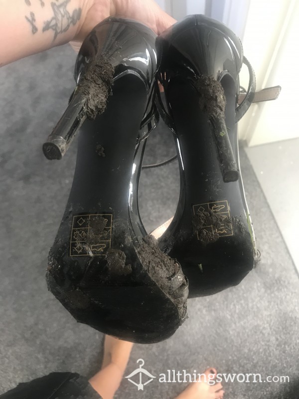 💦🦶 Played In The Mud In These Then Cleaned Them With My Goddess Golden Nectar Fresh From The Source, While Still Wearing Them 💦 🦶 Super S**y Clip.