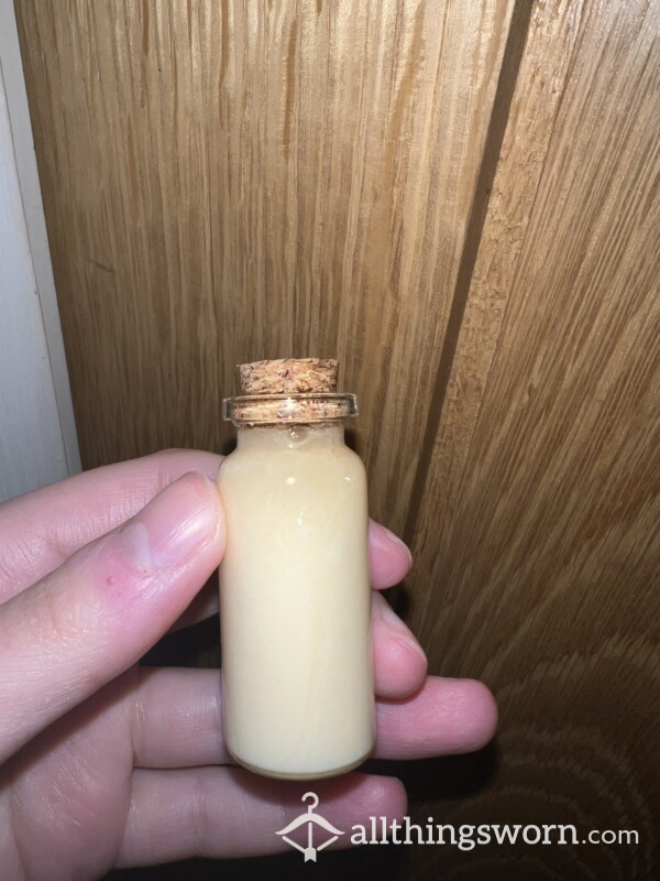 POT OF MY CREAMY FRESHLY FILLED UP C*m/pu**y JUICES FOR SALE 💦 £35