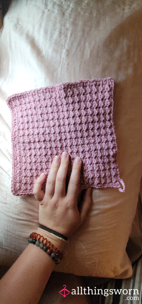 Premium Handmade Washcloth 1: Pink