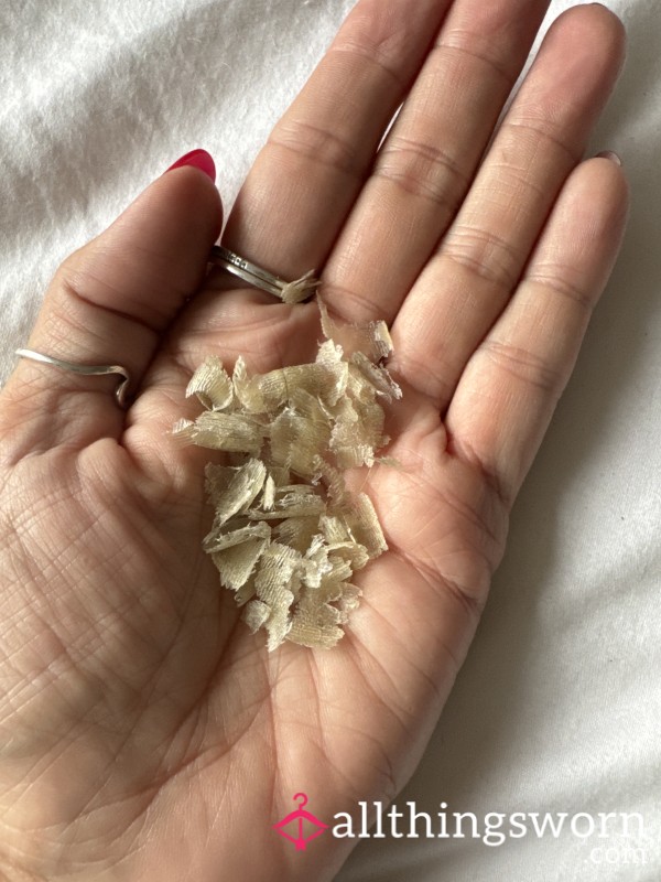 Pro Domme Hard Skin Shavings