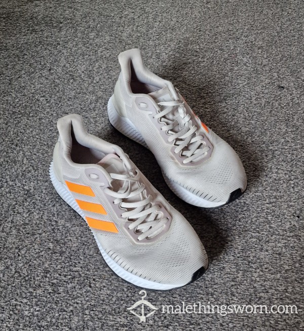 £45 Size 8½ Well Worn But Well Looked After Trainers