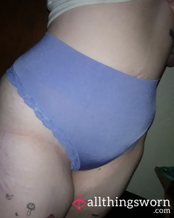 Purple Highwaisted Lacey Thong