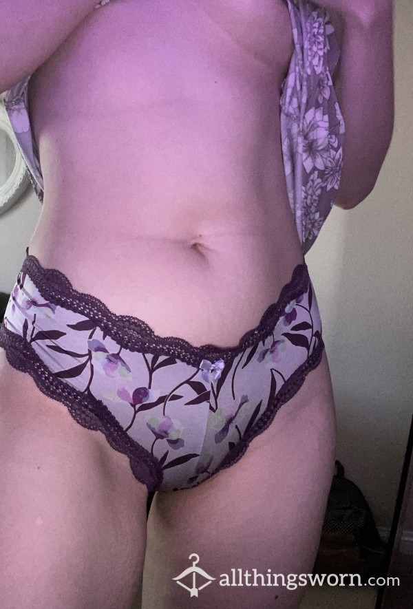 (SOLD) Purple Soft Smooth Lacey Panties