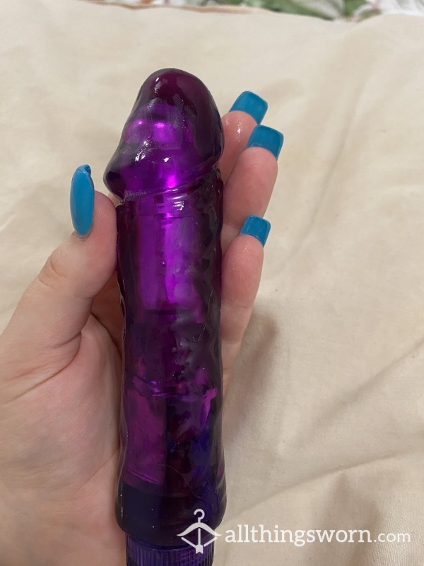 Purple Vibrator Makes Me C*m In 3 Minutes