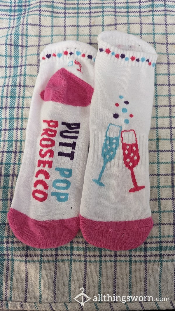 Putt, Pop, Prosecco Socks!👣👣🥰🥰