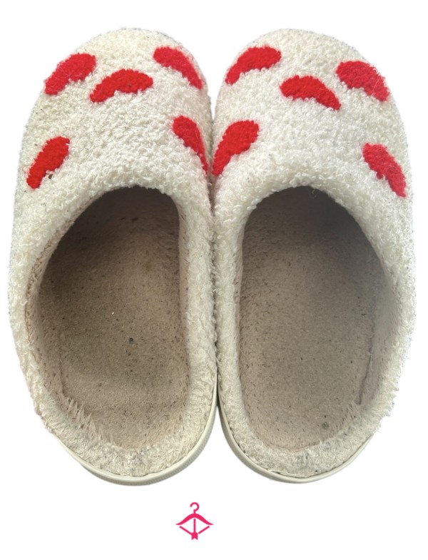 👣 Rare UK Size 11 Worn Love Heart Slippers 👣