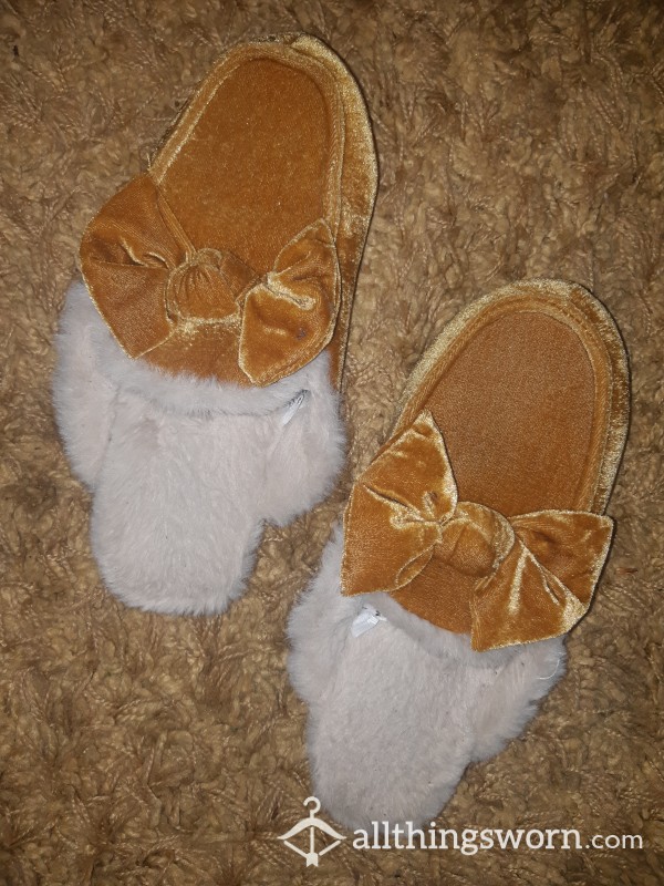 Ready To Wear Slippers