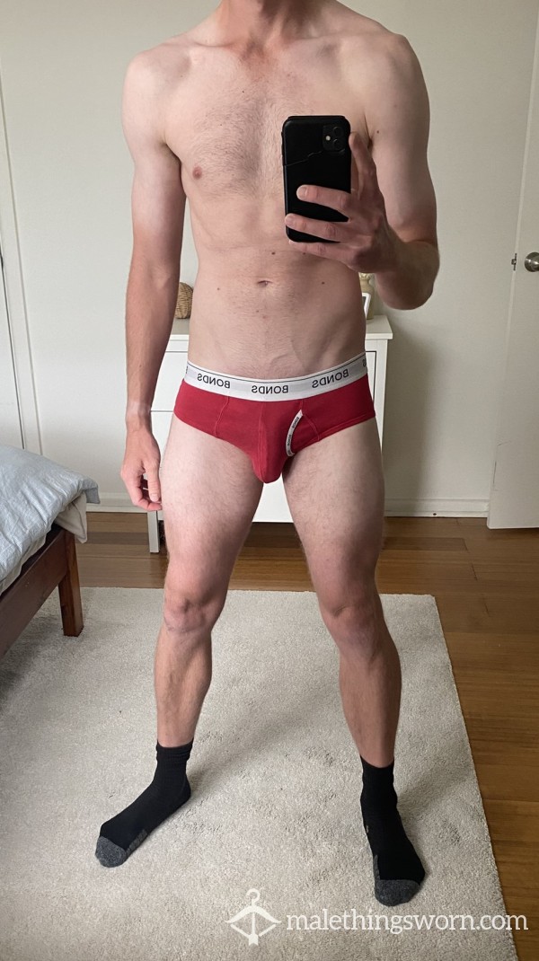 Red Bonds Briefs