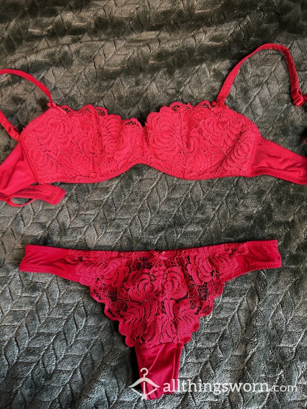 Red Flor*l Lace Matching Bra Thong Set Lingerie