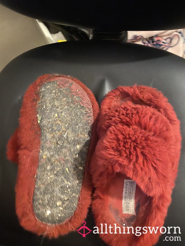 Red Fluffy P**p Toe Slippers