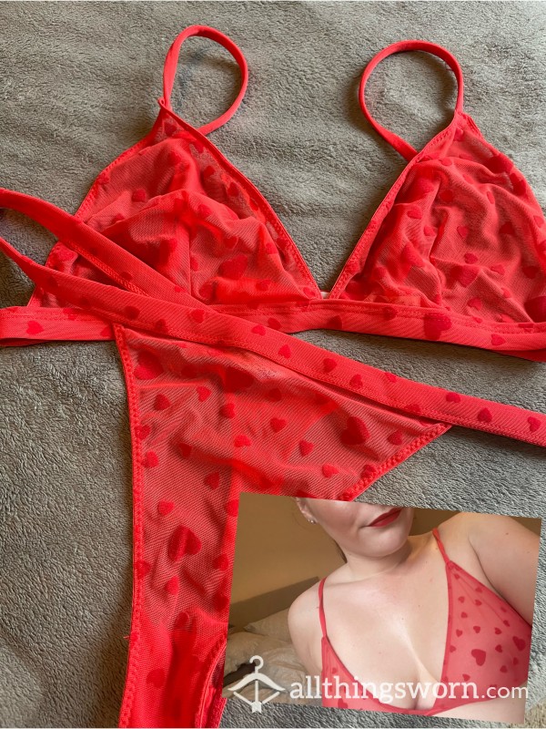 Red Heart Set