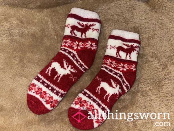 Red Holiday Cabin Socks