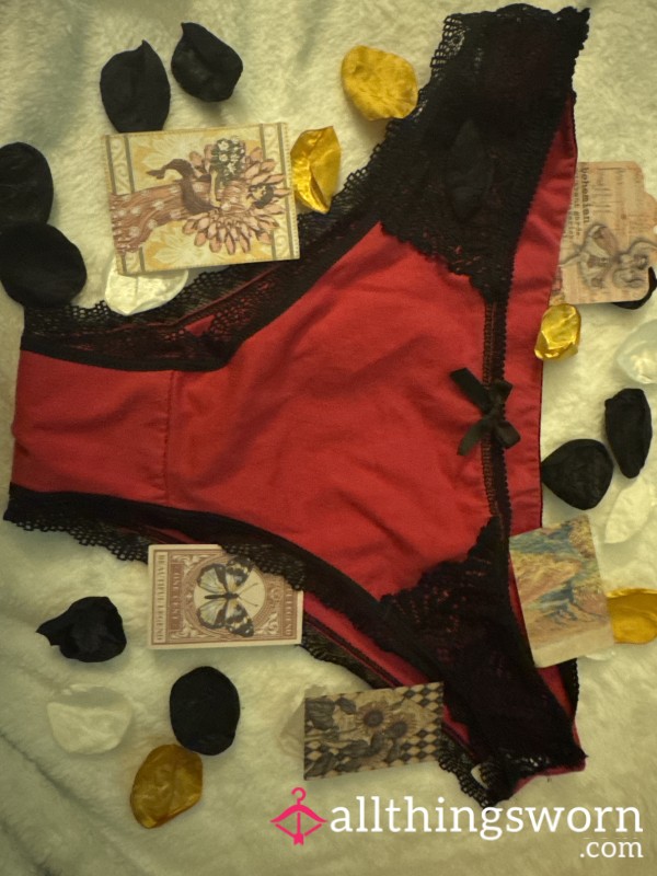 Red Lacey Set