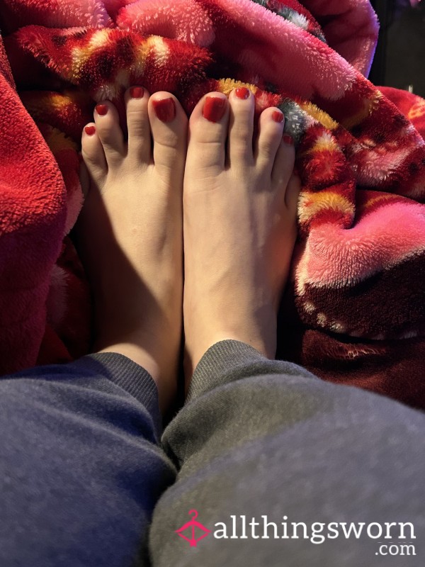 Red Nails