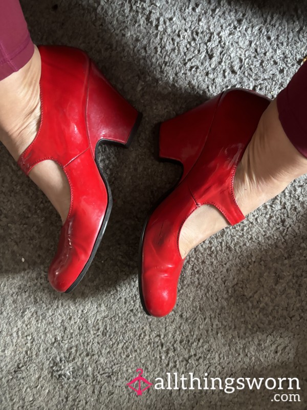 Red Patent Leather Mary Jane’s Size 6