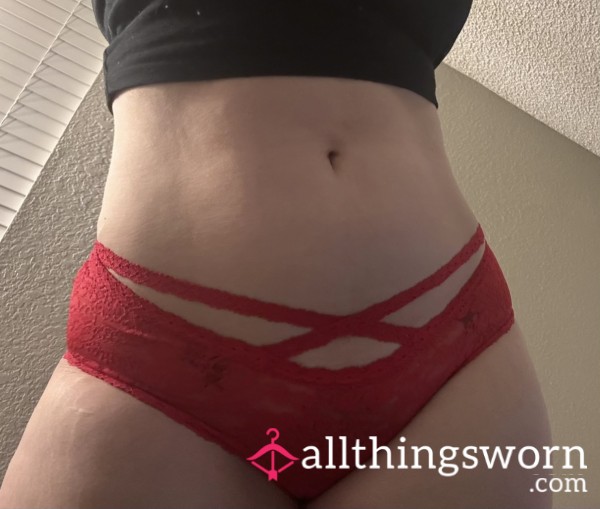 Red Strappy Lace Panty 🌹