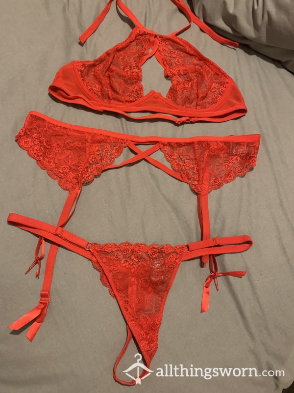 Red Suspender Set