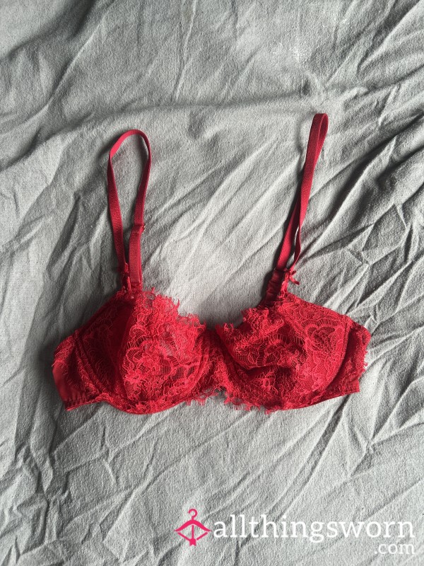 Red Victoria Secrets Lace Bra