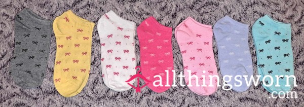 Ribbon Print Ankle Socks