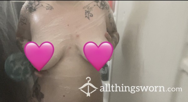 Ma**aging My Soapy Tits 🧼 Premade Shower Video 🩵 Faceless 1:02