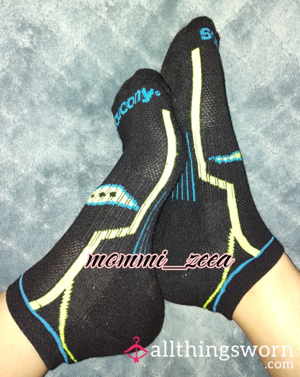 Saucony Black Ankle Socks With Neon Green And Blue Design