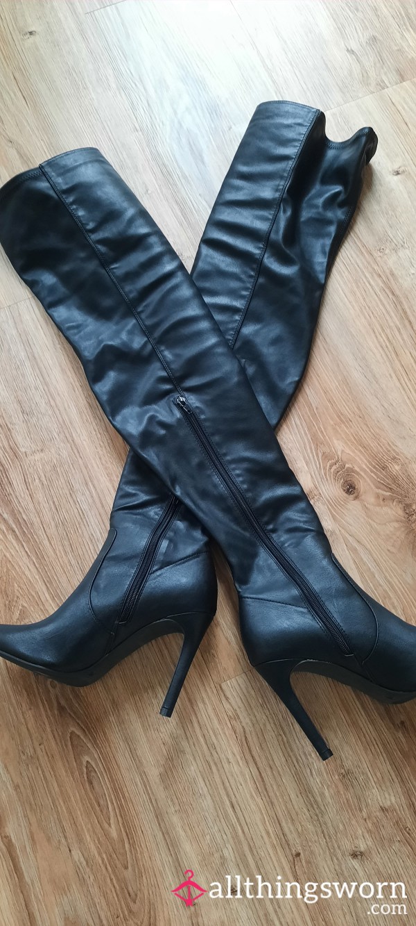 Schwarze Stiefel