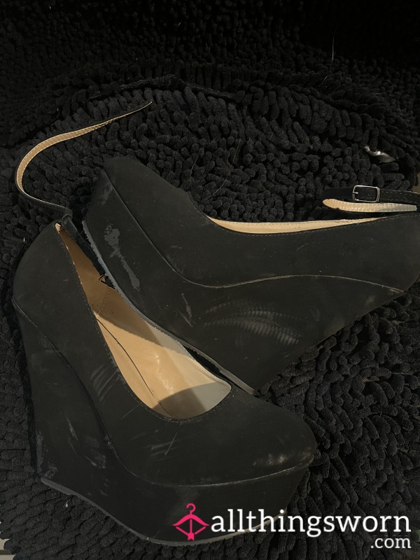 Scuffed Black Wedges Size 8