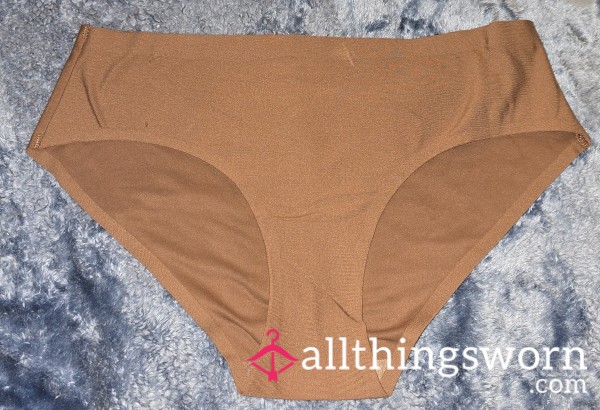 Seamless Size Medium Brown Hipster Panties