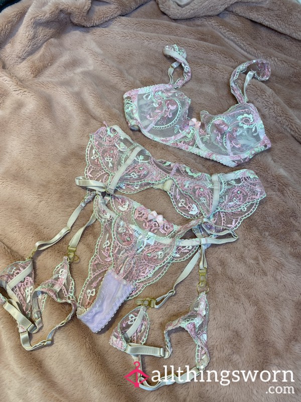 Anziety Wear Secret Garden Lingere Set (Sold As Set Or Bra/Bottoms And Garder Belt Sold Individually) (Photos Worn Included)