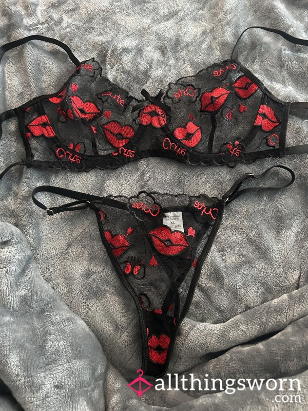 Seductive Secrets: Kiss-Print Black Lingerie Set