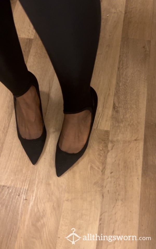 S**y Black Goddess Heels