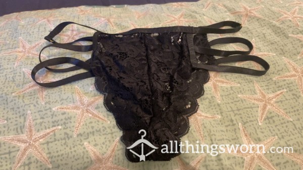 S**y Black Lace Panties With Open Sides