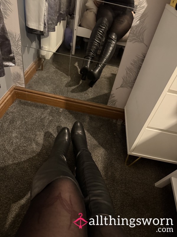 S**y Black Leather Boots Just For You 😈💦