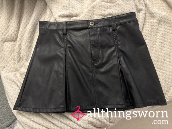 S**y Black Leather Mini Skirt ( Worn )