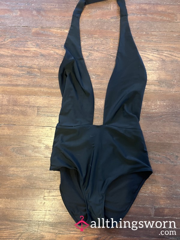 S**y Black One Piece