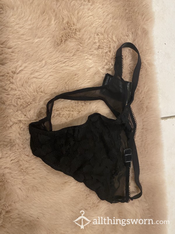 S**y Black Lace  Size M