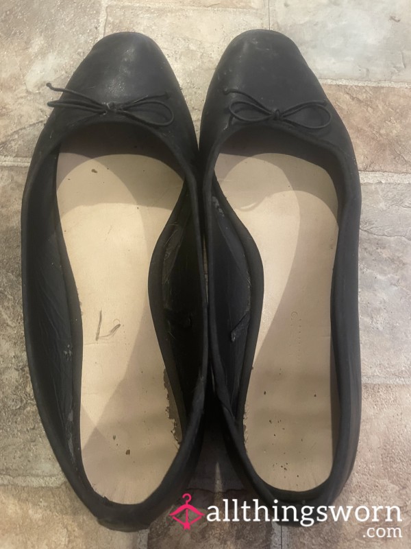 S**y Black Pumps, Very Well Worn And Very Smelly