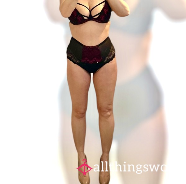 S**y Black & Red High Waisted Panties And Bra Set.