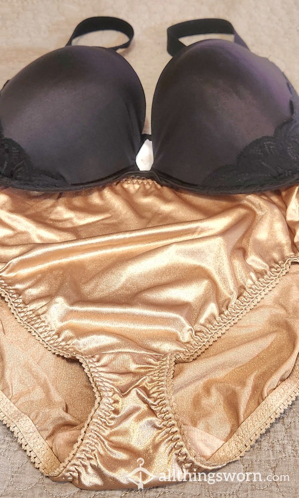 S**y Bra And Satin Panties Set