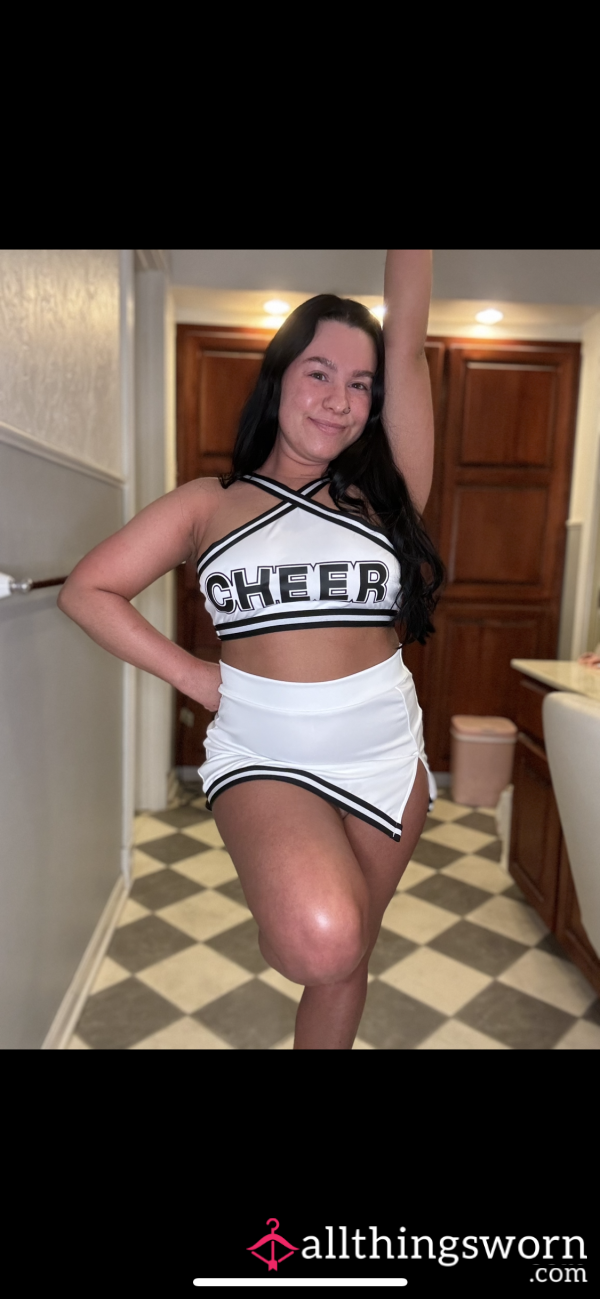 S**y Cheerleader 📣