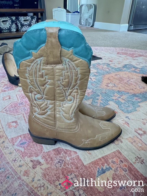 MARKED DOWN S**y Cowgirl Boots Size 11