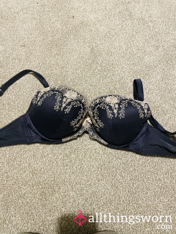 S**y Embroidered Used Bra