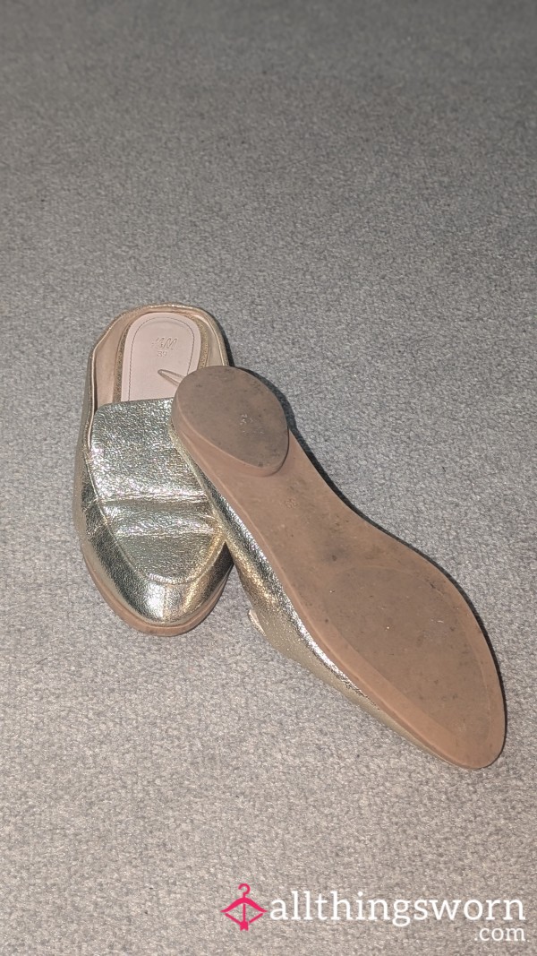 S**y Golden Slip-ons