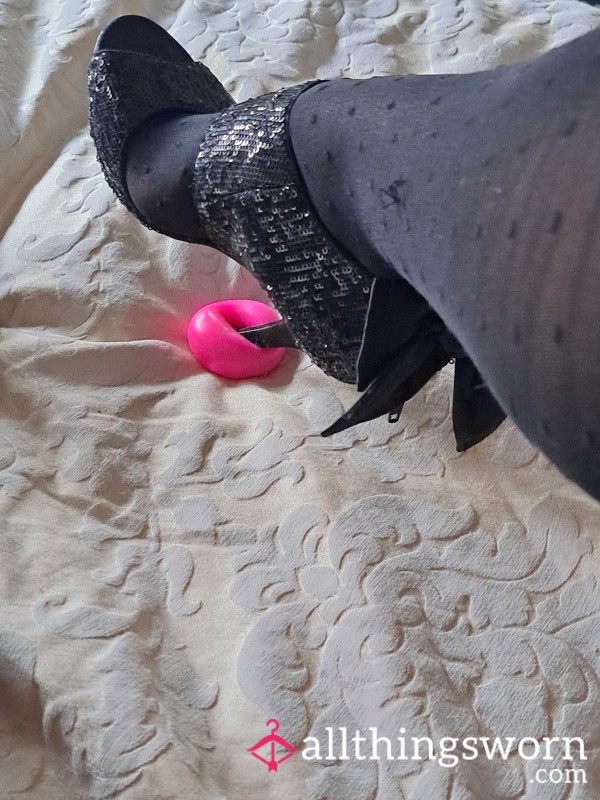 S**y Heels And Stockings, Close To My Skin, Ball Pressure