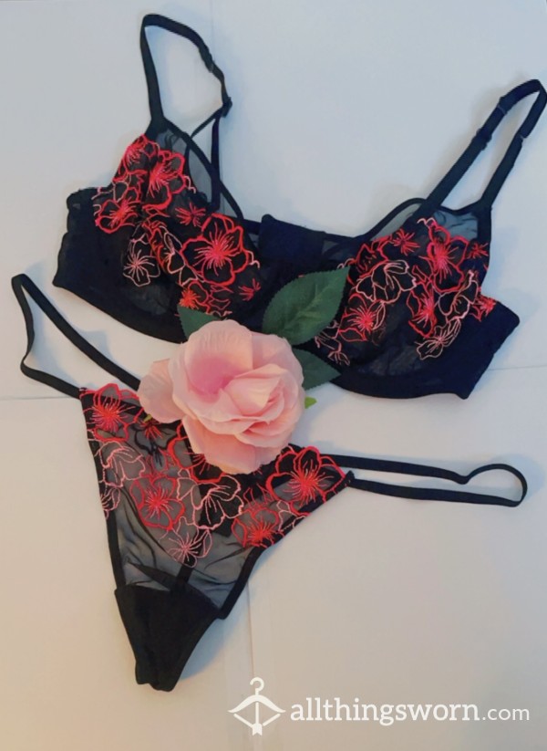 S**y Lace Lingerie 🔥