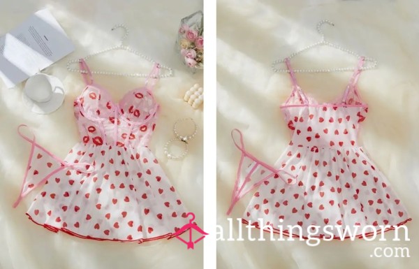 S**y Lips And Love Heart Lingerie Dress & G-string Sz 16