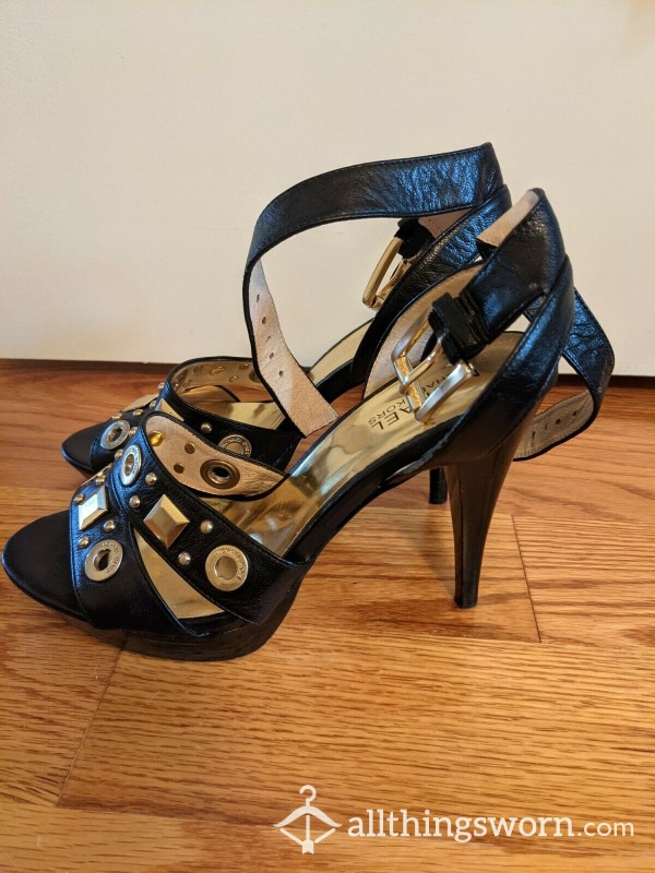 S**y Michael Kors Black & Gold High Heels - Well-Worn - Womens Size 7