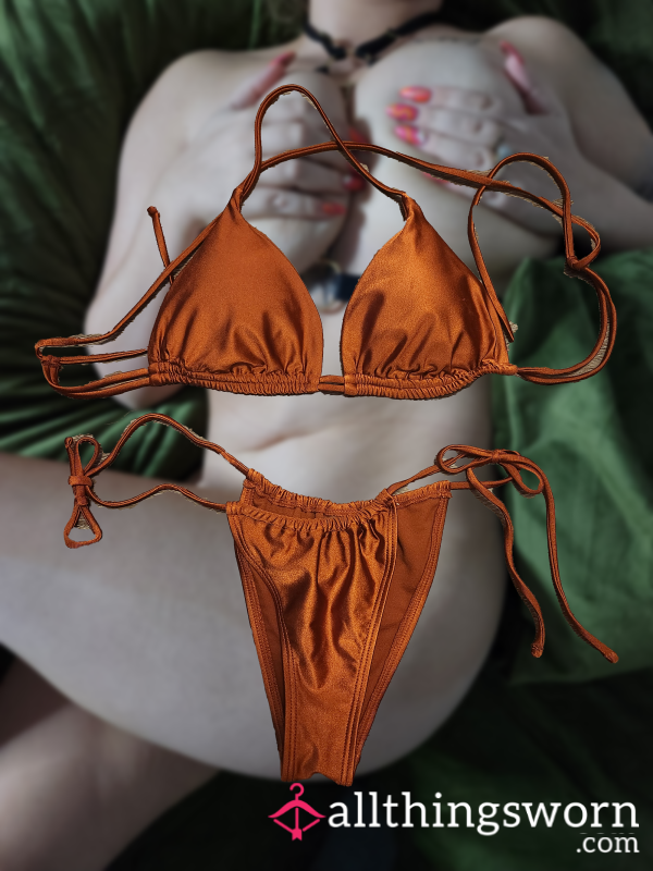 S**y Orange Skimpy Bikini 🧡🥵