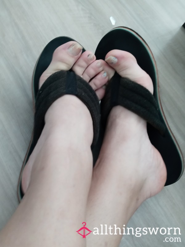 S**y Painted Toes And Soles